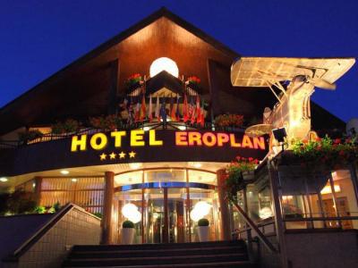 Wellness Hotel Eroplán Rožnov pod Radhoštěm Kültér fotó